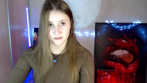 kamilla_love_ online show from April 19, 12:26 pm