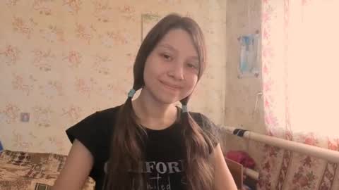 Mari  Simmons online show from October 15, 6:13 am