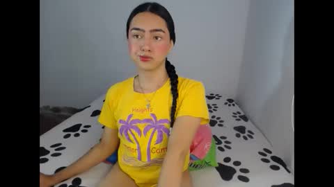 Snapshot of kammi_candy chatting on May 2, 1:21 am -- kammi -- online show from May 2, 1:21 am