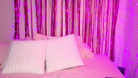 kamrynmarie69 online show from December 27, 4:04 am