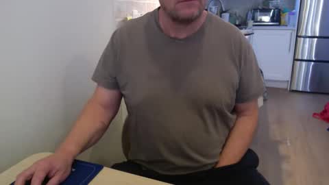 Snapshot of kanadians chatting on March 27, 2:17 pm Cam with Me Vixens DM me online show from March 27, 2:17 pm