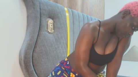 Snapshot of kandy_springs chatting on July 13, 7:38 pm kandy_springs online show from July 13, 7:38 pm
