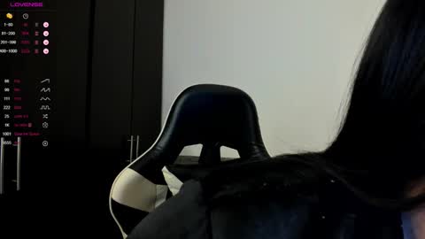 CAMILA   IG Camila2oficial online show from December 17, 10:38 pm