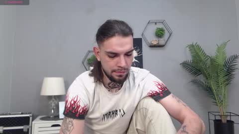 Kane online show from February 19, 10:39 pm