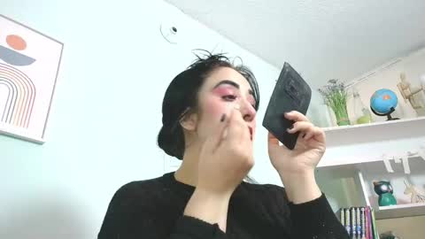 Snapshot of kaory_azumi chatting on May 12, 8:06 pm kaory_azumi online show from May 12, 8:06 pm