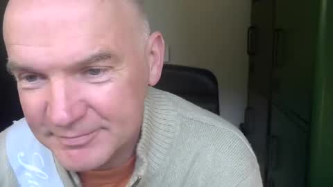 Snapshot of kapitein_rob chatting on February 4, 3:57 pm Robbie online show from February 4, 3:57 pm