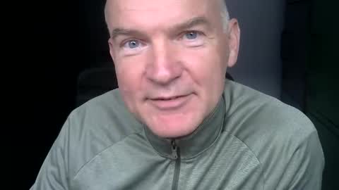 Snapshot of kapitein_rob chatting on October 11, 7:51 am Robbie online show from October 11, 7:51 am