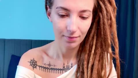 Snapshot of karatart chatting on September 24, 9:45 am Kara online show from September 24, 9:45 am