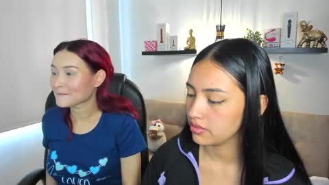 Snapshot of karely_sweet_ chatting on June 1, 3:03 pm karely_sweet_ online show from June 1, 3:03 pm