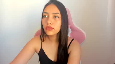 Snapshot of karely_sweet_ chatting on June 11, 2:48 pm karely_sweet_ online show from June 11, 2:48 pm
