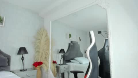 Karely online show from April 17, 2:53 pm