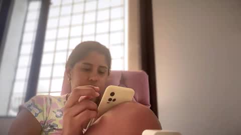 Snapshot of kariina_candy chatting on February 25, 11:41 am kariina candy and fox online show from February 25, 11:41 am