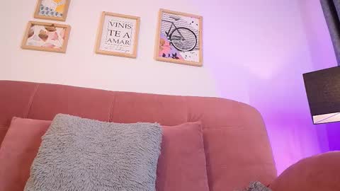 karina online show from February 15, 6:59 pm