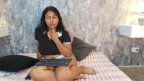 Snapshot of karina_campbell chatting on July 2, 12:10 am karina_campbell online show from July 2, 12:10 am