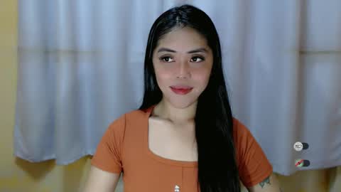 Snapshot of karina_fuckdoll chatting on January 4, 12:16 pm I AM BELLE online show from January 4, 12:16 pm