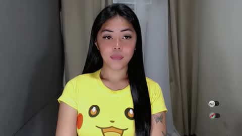 I AM BELLE online show from March 26, 4:12 pm