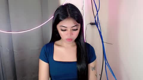Snapshot of karina_fuckdoll chatting on July 17, 8:24 pm I AM BELLE online show from July 17, 8:24 pm