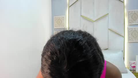 karinaacox online show from April 17, 1:25 pm