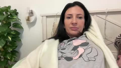 Karina online show from January 17, 2:50 pm