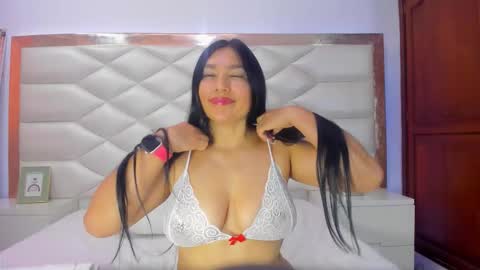 Karina Gomez online show from September 24, 1:47 pm