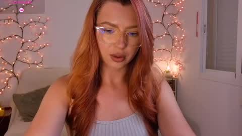 Snapshot of karinchik_ chatting on May 20, 8:48 pm Karina online show from May 20, 8:48 pm