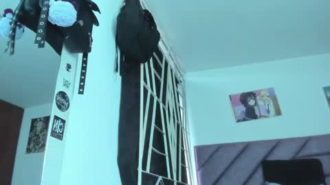 KARINNA  RAVEN online show from February 13, 9:44 pm