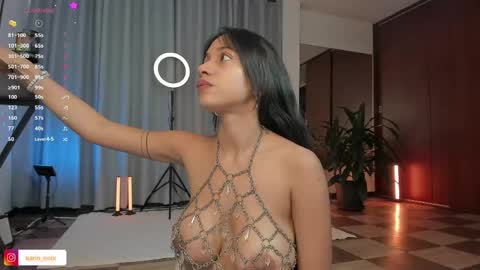 Snapshot of karinnixx chatting on June 7, 4:22 pm Karin online show from June 7, 4:22 pm