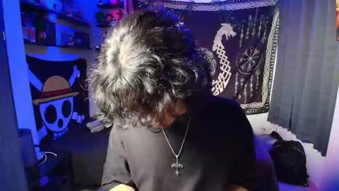 Snapshot of kariozzz chatting on January 18, 6:44 pm call me kai 3 online show from January 18, 6:44 pm