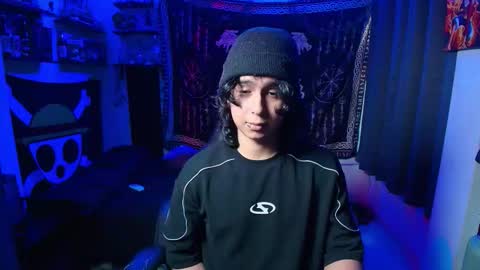 Snapshot of kariozzz chatting on February 12, 6:58 pm call me kai 3 online show from February 12, 6:58 pm