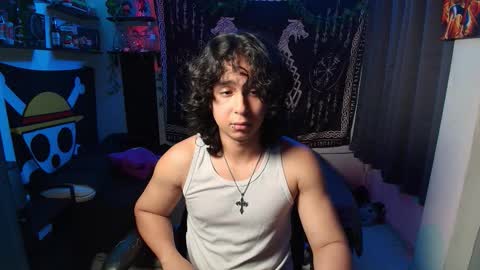 Snapshot of kariozzz chatting on February 18, 11:11 pm call me kai 3 online show from February 18, 11:11 pm