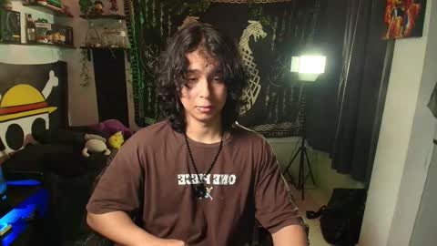 Snapshot of kariozzz chatting on February 27, 9:37 pm call me kai 3 online show from February 27, 9:37 pm