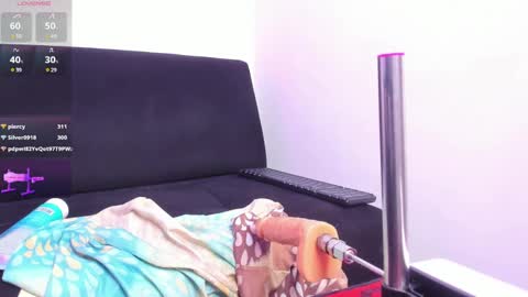 Snapshot of karisexyebony chatting on February 16, 5:59 am karisexyebony online show from February 16, 5:59 am