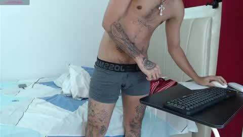 KARLA Y KALVIN online show from May 16, 2:52 am