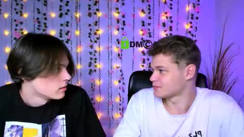 Karl online show from October 4, 7:01 pm