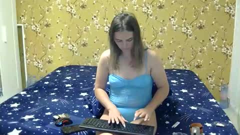Karla online show from September 10, 2:44 am