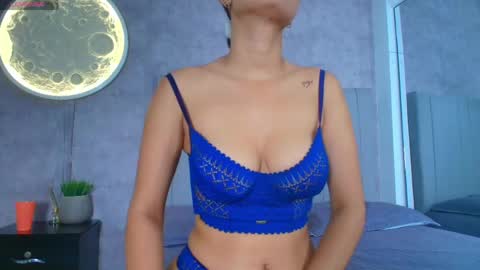 Snapshot of karla__ruiz chatting on June 7, 7:39 pm Karla online show from June 7, 7:39 pm