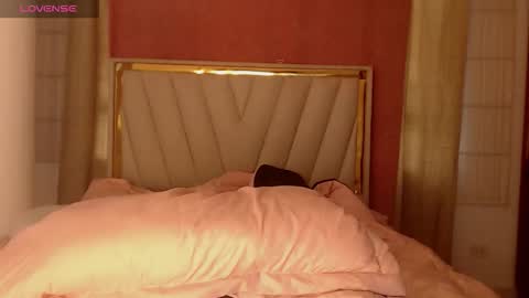 Karla online show from November 6, 1:34 pm