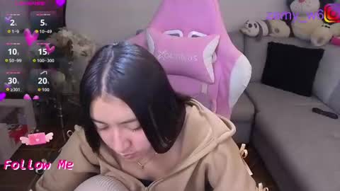 Snapshot of karla_cutee1 chatting on July 5, 5:14 am karla online show from July 5, 5:14 am
