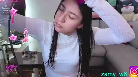 Snapshot of karla_cutee1 chatting on July 21, 5:10 am karla online show from July 21, 5:10 am