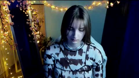 Karla online show from February 28, 1:23 pm