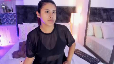 Karla Gonzaless online show from July 19, 12:20 pm