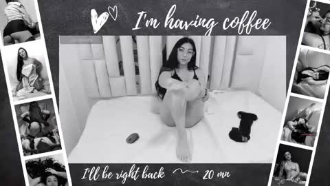 Snapshot of karla_hernandez chatting on April 23, 12:29 pm Karla online show from April 23, 12:29 pm