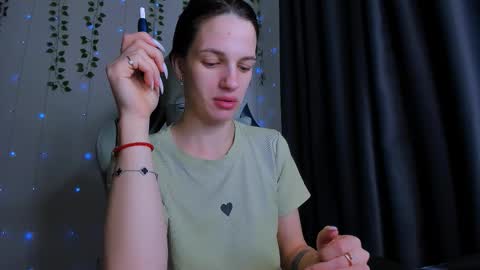 Snapshot of karla_lim chatting on February 26, 11:59 pm karla_lim online show from February 26, 11:59 pm