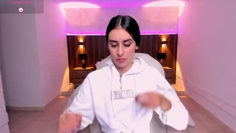 Karlaa  online show from March 30, 11:11 am