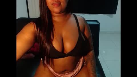 karlaluann online show from March 5, 12:12 pm