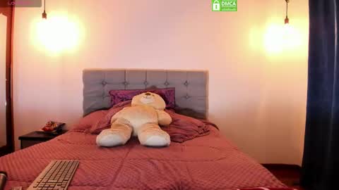 Snapshot of karlathompson1 chatting on February 22, 5:30 am Karla MODEL INDEPENT online show from February 22, 5:30 am