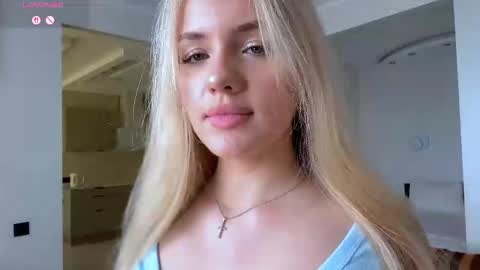 Olivia online show from March 27, 10:04 am