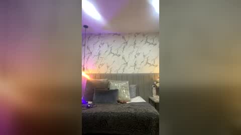 Snapshot of karlla_brown chatting on July 25, 2:03 pm karlla_brown online show from July 25, 2:03 pm