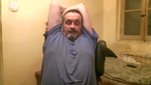 Snapshot of karlpal chatting on January 16, 9:51 pm karlpal online show from January 16, 9:51 pm