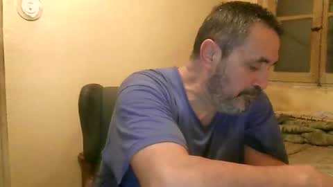 Snapshot of karlpal chatting on January 18, 6:24 am karlpal online show from January 18, 6:24 am